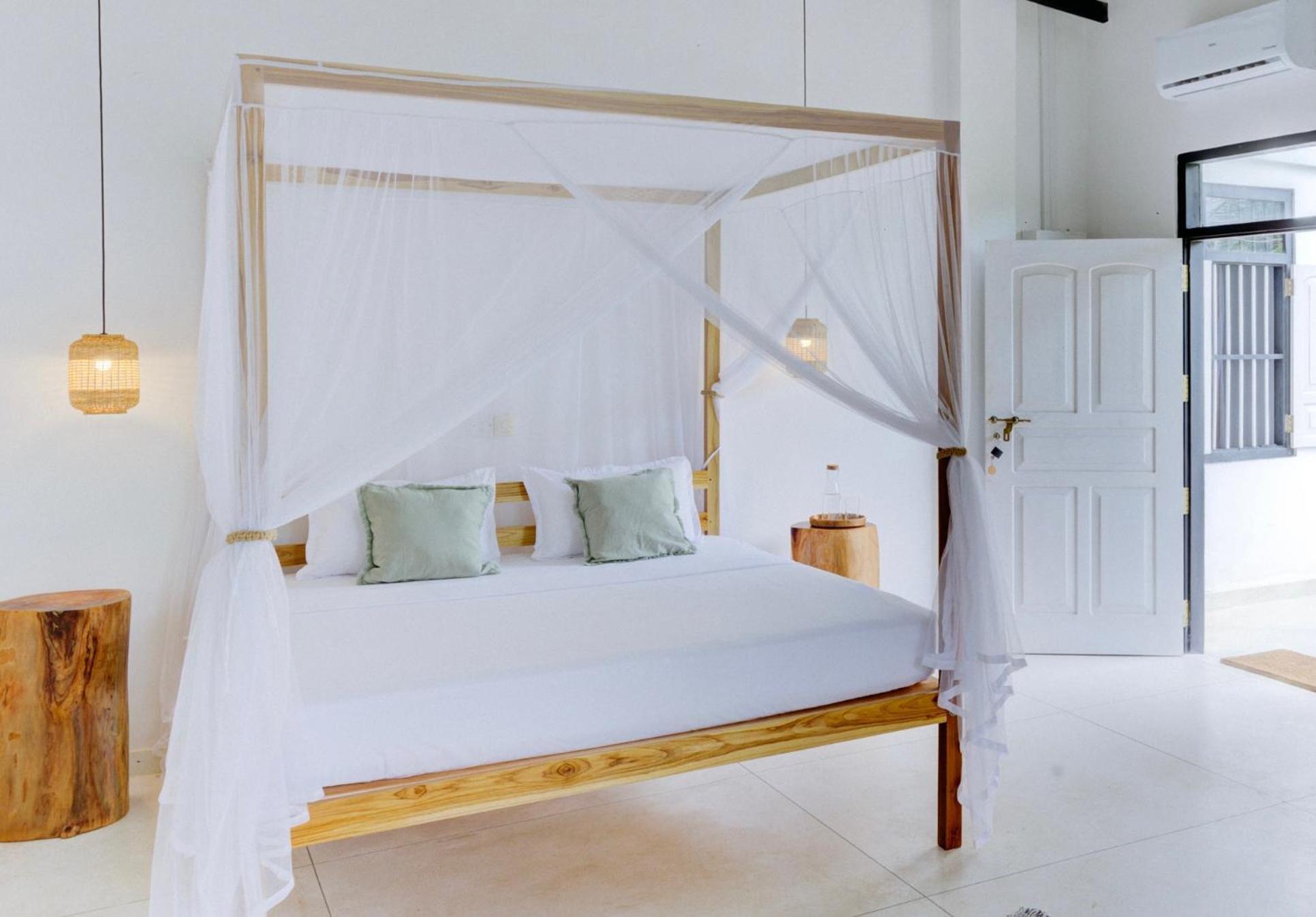 Watu House Hotel Диквела Стая снимка